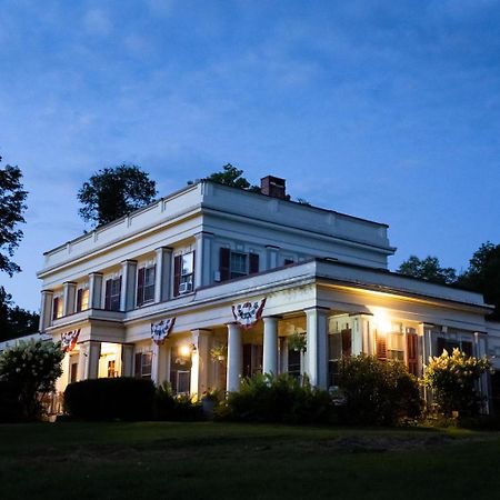 Arlington Inn & Spa ภายนอก รูปภาพ