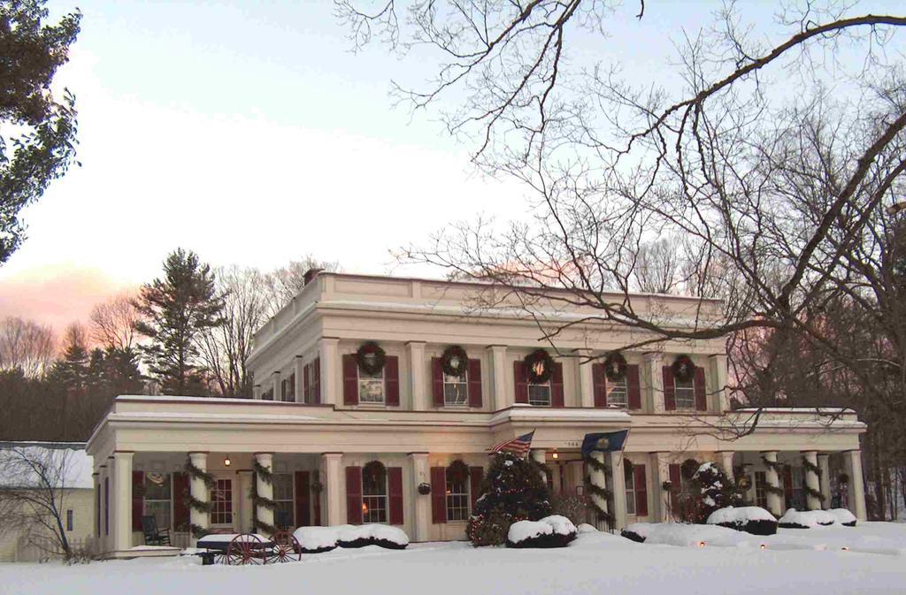 Arlington Inn & Spa ภายนอก รูปภาพ